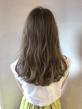 レジナヴィータ 栄(Reginavita) 【Reginavita栄】ミルクティーベージュ＠早川