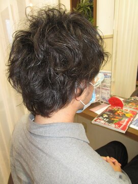 コアフィールフィス(COIFFURE fils) 【見附　今町】ラフな大人パーマ