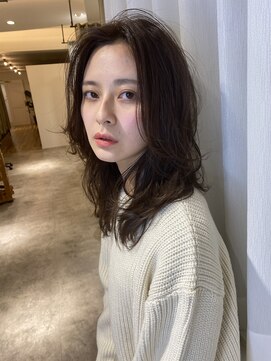 アンス 大阪梅田(ANs.) 20代30代40代◎　くすみカラー エアリーミディ小顔無造作カール