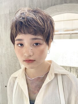 ピークアブー アヴェダ アトレ恵比寿(PEEK-A-BOO AVEDA) マッシュショート　20代　30代　恵比寿　松崎由夏