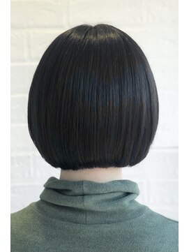 エル バイ ファースト(L by first) 【L by first】艶ミニボブ◎20代30代40代50代