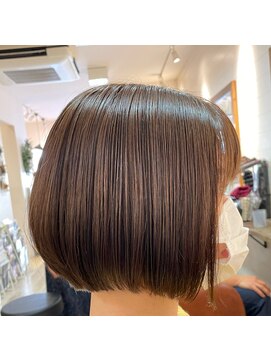 ブリング バイ スノードロップ 吉祥寺(BRING by Snowdrop) 黒髪/グレーベージュ/レイヤーロング/前髪パーマ/吉祥寺