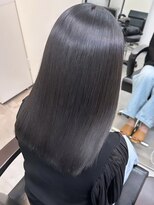 shinkaストレート(髪質改善縮毛)＋艶出しトリートメント