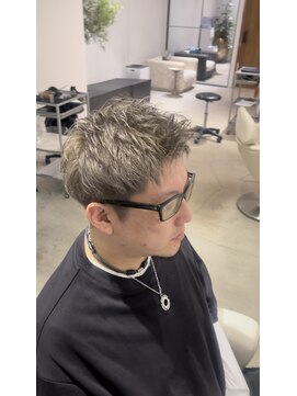 サルファ ヘアデザイン 名古屋 丸の内(S.ALPHA HAIR DESIGN) ブリーチ一回ホワイト