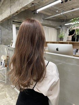 フリーラ 京都河原町三条店(freera) ベージュカラー