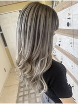 アースオーセンティック 熊本長嶺店(EARTH Authentic)&nbsp;バレイヤージュ