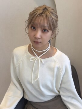 ミラ(MIRA) ゆるふわお団子アレンジ / ヘアアレンジ / 大阪美容室