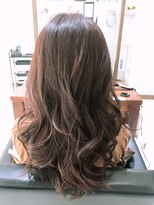 ヘアアンドメイク アネラ(Hair&make Anela)&nbsp;透け感ベージュ×リラックスカール