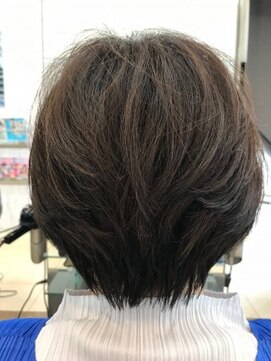 ヘアアンドビューティー クアトロ インターパーク店(QUATRO) ミセスショート