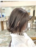 切りっぱなしウルフボブ×ショコラグレージュ