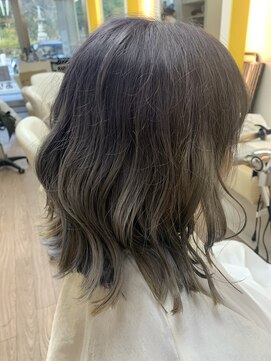 ヘアデザイン ラポール 茨木店(hair design Rapport) ハイトーングレーシルバーカラー/シアーカラー