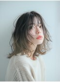くすみベージュ/グラデーションカラー/外国人風ウェーブ