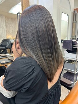 ネウィ ハウオリ 札幌駅前(newi hau'oli) ダークアッシュシアーカラーヘアケア特化型TOKIOトリートメント