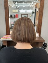 ヘアメイク デザート(HAIR MAKE DESART) 佐藤洋一【ハイライト白髪ぼかし　丸みボブ】