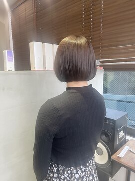 リリ(Riri) ボブカット