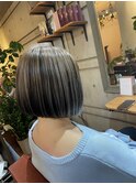 前下がりボブ