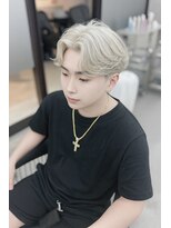 ヌードルバイコア(noodle by CoRe.gn)&nbsp;ホワイトブロンドセンターパート