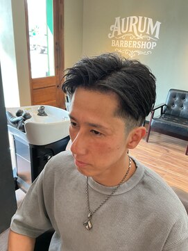 オーラム(AURUM) ツーブロック×ナチュラルショート