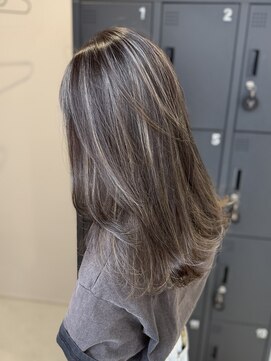 ヴァーブ(VAAB) コントラストハイライト