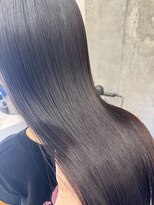 スト 静岡鷹匠(sto) 着物ヘア/ダークアッシュ/ミディアムレイヤーカット/静岡鷹匠