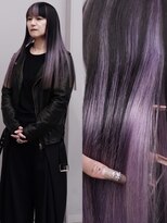 ヴァーディ オモテサンドウ(Vardy omotesando) design/アンブレラカラー インナーカラー 紫 落とせる黒