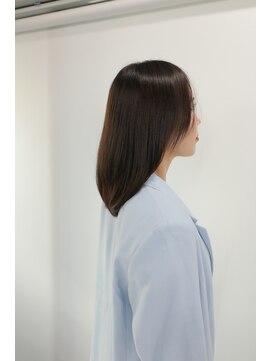 エンディアリング 東銀座(Endearing) ナチュラルストレートロングレイヤー前髪あり黒髪ロング