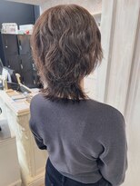 キャアリー(Caary)&nbsp;福山美容室caaryウルフケアパーマ外ハネグレージュ透明感40代