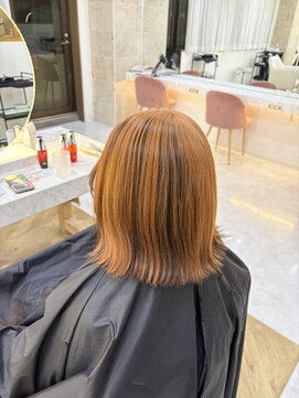 リアン 上尾店(Rien) 黒がほんのり透けるアンブレラカラー