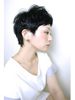 レンジシ オモテサンドウ(RENJISHI omotesando)&nbsp;黒髪耳だしショート《RENJISHI》