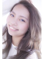 タンタントザクワフュール(Ten Tante the coiffure)&nbsp;外国人風グレージュカラー