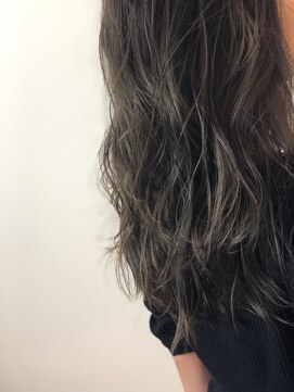 ビューティーリゾート アカヒゲ(Beauty Resort AKAHIGE) 2018/ss AKAHIGEオリジナルグレーカラー!!