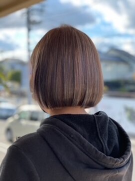 エクラ(Eclat) ボブ×ハイライト×アッシュカラー