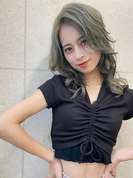 スターズ 川越店(STARS) アッシュグレージュ くびれレイヤー ウルフ 小顔カット
