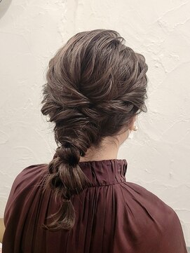 エフェ(effet) 被らない変形ポニー