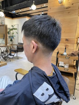 チリンバイロストシティー(Chillin by LOSTCITY) フェードカットショートボブ髪質改善白髪ぼかし