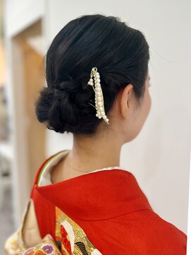 ジラ ヘアアンドメイク(girra HAIR&MAKE) ヘアセット+振袖着付け