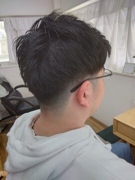 今日は美容院 刈り上げ+ツーブロック/3ミリ