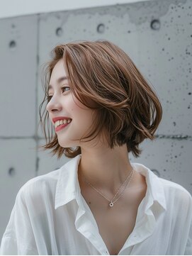 クラン 岡本(Chlan) 前髪なしショートボブ×夏カラー