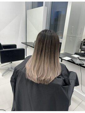 アライブ ハラジュク(ALIVE harajuku) 【ALIVE yu-ki 私にしかできないバレイヤージュ】