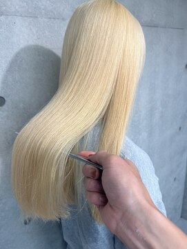 ツミキ ヘアーデザイン(TSUMIKI hair design) ブロンドヘアカラー抜きっぱなし