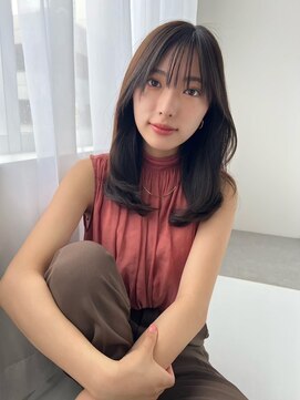 ソヨン 栄2号店(SOYON) 大人/小顔/レイヤーカット/シースルーバング/黒髪/ネビージュ