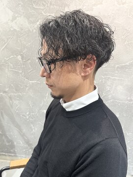 クラシカ(classika) 波巻きパーマ/ツーブロック/センターパート/ハンサムショート