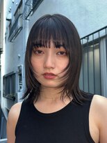 ノイ(noi)&nbsp;顔周りレイヤーカットくびれヘアミルクティーベージュカラー