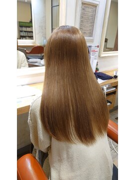 ブロッサム ひばりヶ丘(Blossom) 透明感抜群20代30代ダブルカラーブリーチミルクティグレージュ