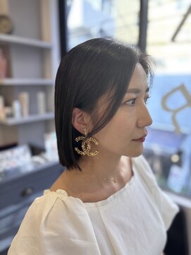 アデプト 北千住店(adept) ★大人可愛いモテ髪20代30代40代耳掛けボブミニボブ【北千住】