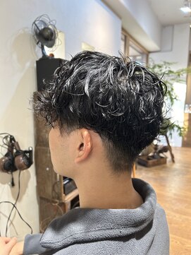 ボタニカ(Botanica) スペインカール/刈り上げマッシュ/ショートマッシュ