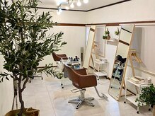 ヘアーエー(HAIR A.)の雰囲気(店内写真)
