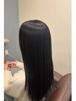 ウム(umu)&nbsp;髪質改善×ロング