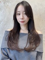 アフロート トウキョウ(AFLOAT TOKYO)&nbsp;似合わせレイヤー×かきあげ｜大人モテセミロング