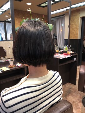 ナトゥーラ 岐阜(Natura) スッキリグラデーションボブ☆